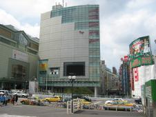 gal/Tokyo/Shinjuku/East Side/_thb_104_0433.jpg